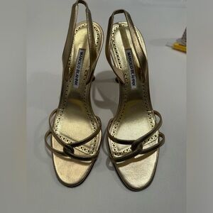 Manolo Blaahnik gold heels size 39.5